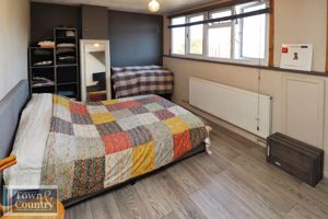 RYE CLOSE- click for photo gallery